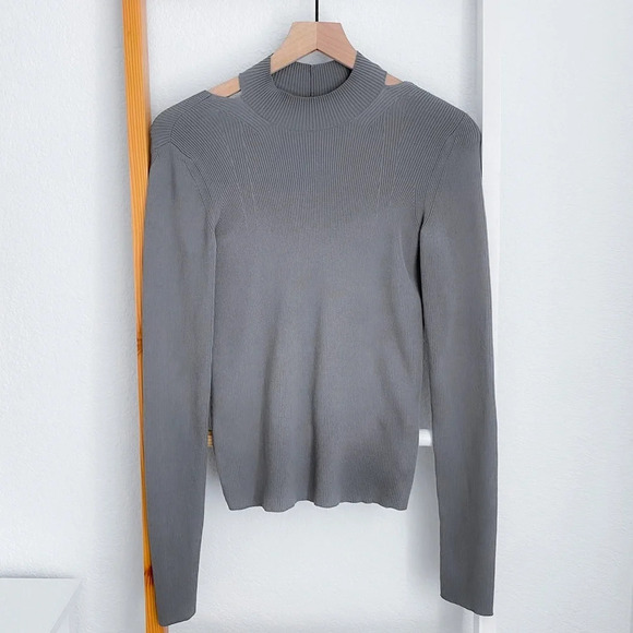 HELMUT LANG Ring Cutout Mockneck Pullover Top Gray Ling Sleeve Sweater - Picture 3 of 15